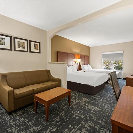 Comfort Suites Kansas City-Liberty Ngoại thất bức ảnh