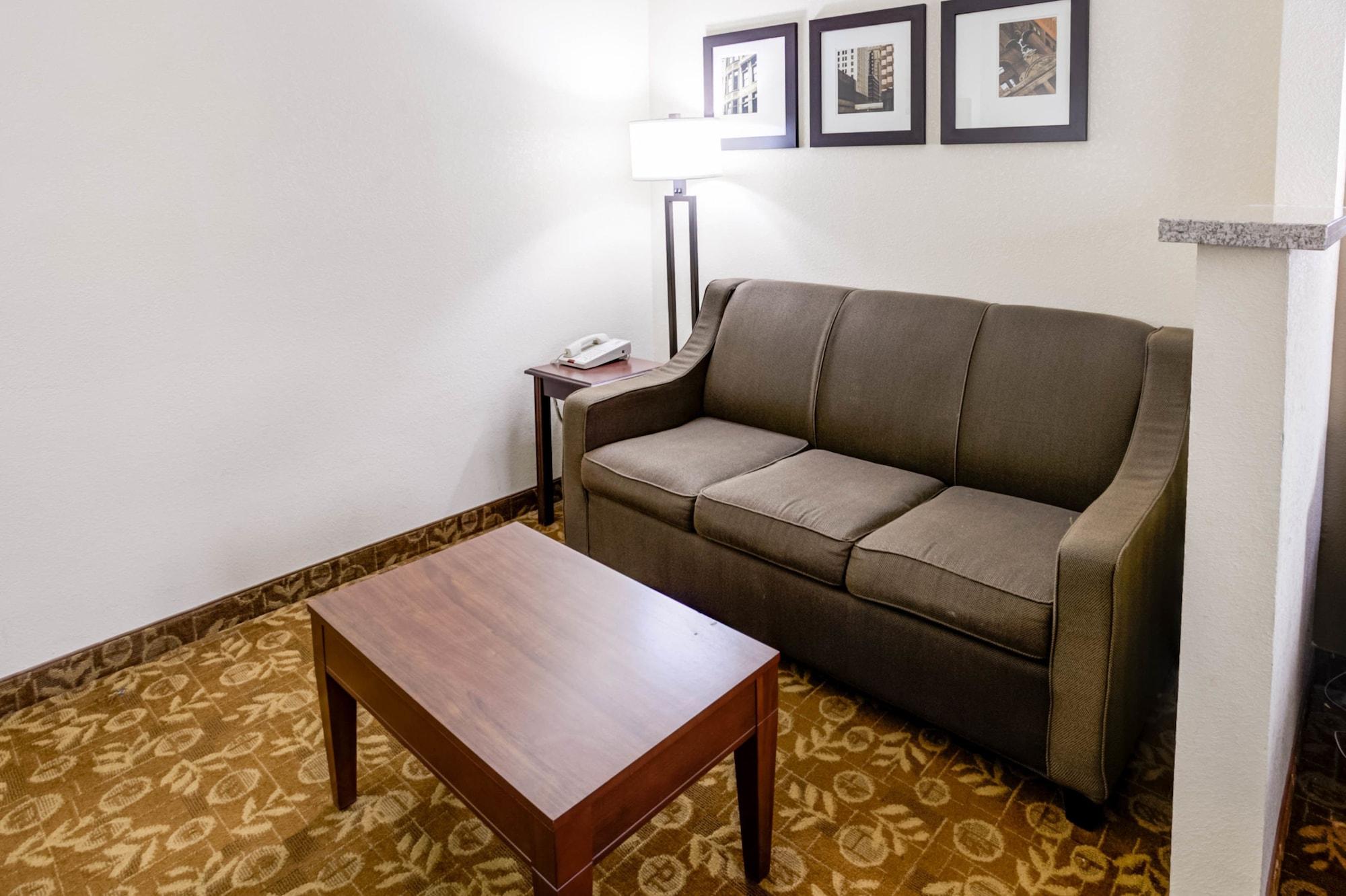 Comfort Suites Kansas City-Liberty Ngoại thất bức ảnh