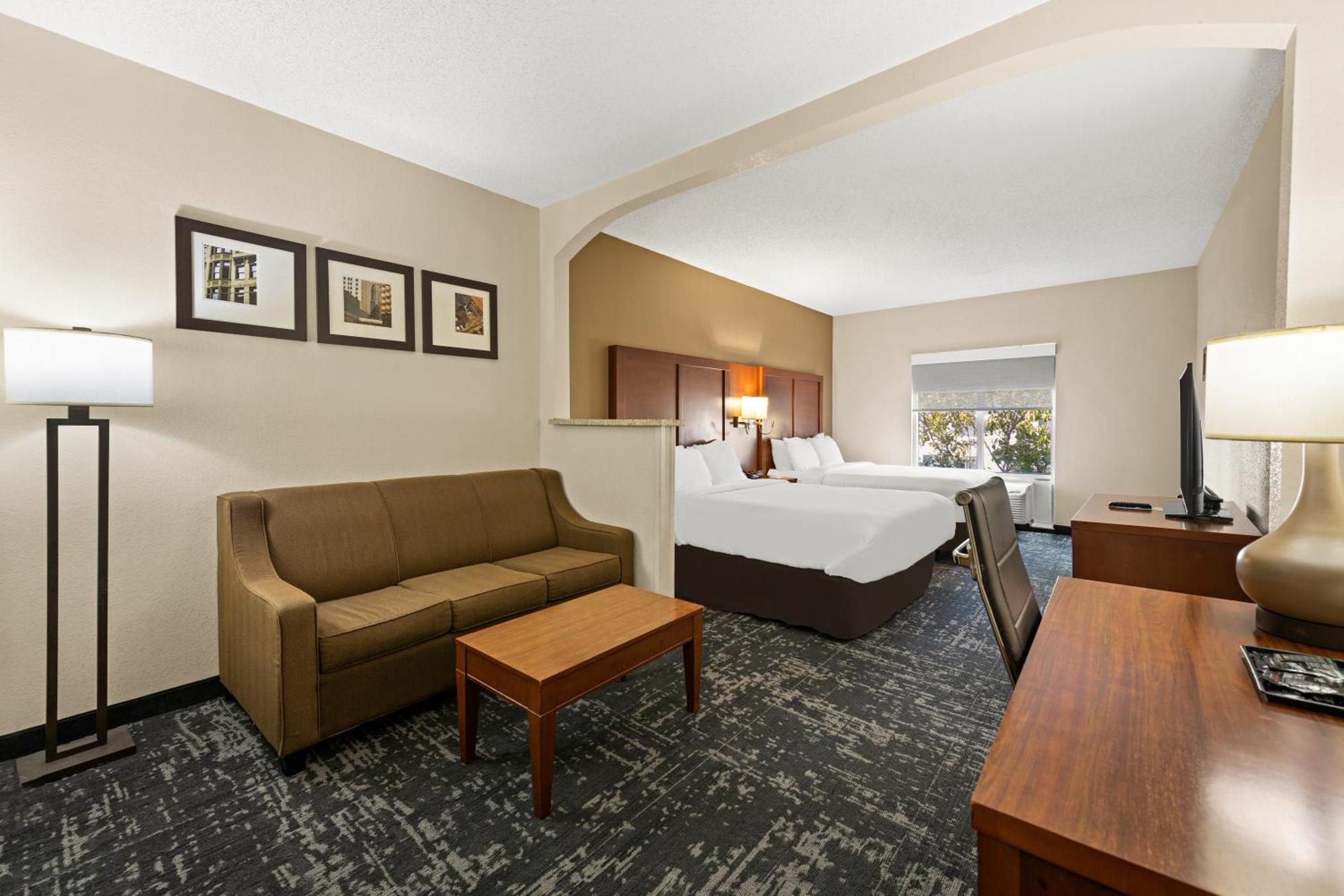 Comfort Suites Kansas City-Liberty Ngoại thất bức ảnh