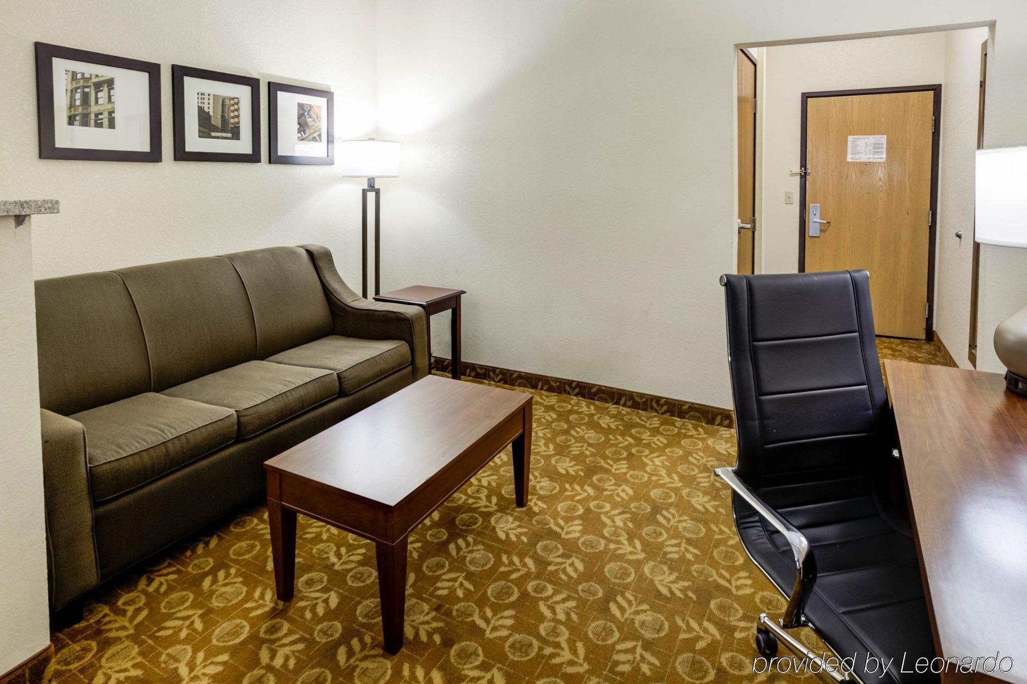 Comfort Suites Kansas City-Liberty Ngoại thất bức ảnh