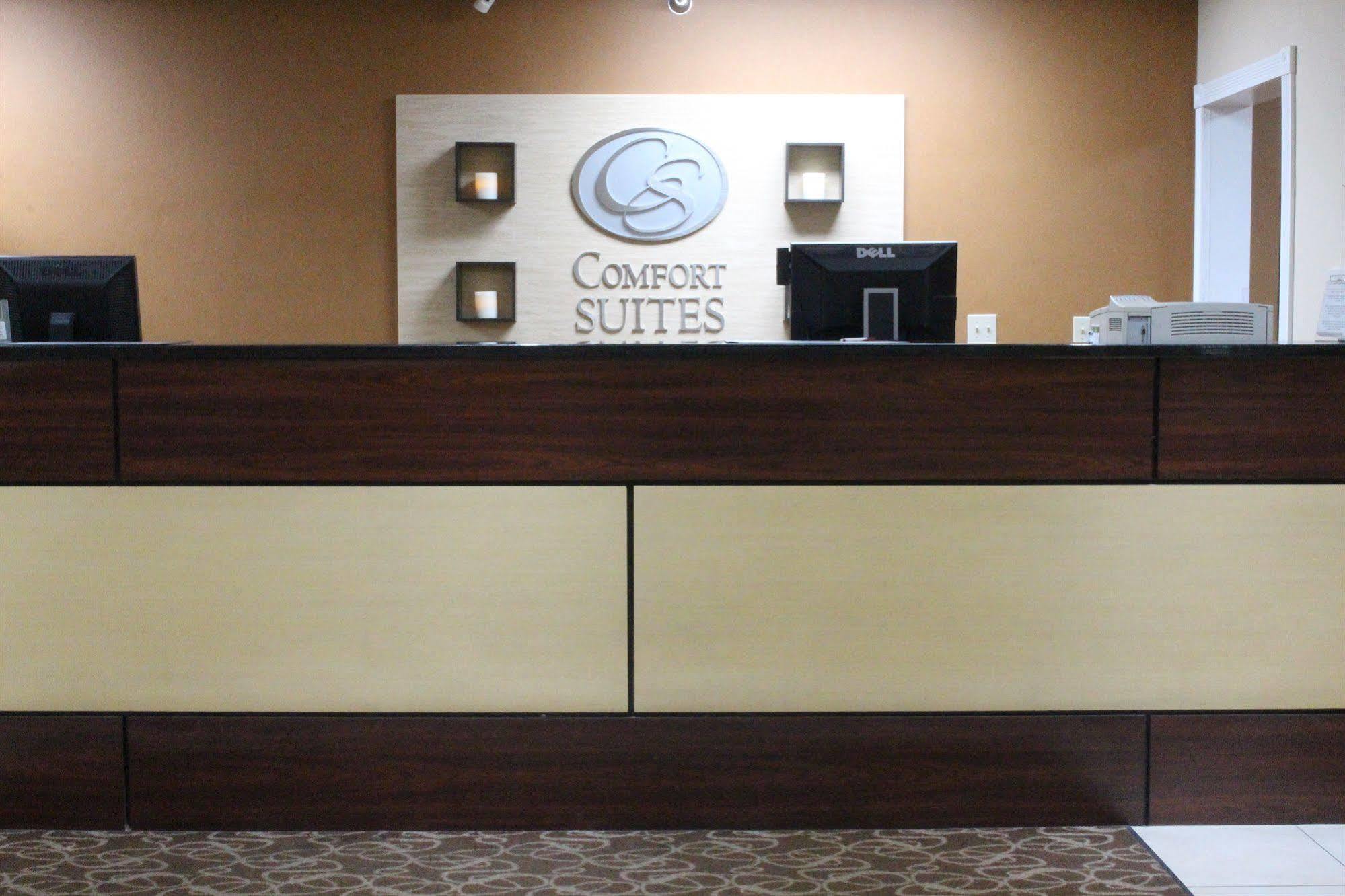 Comfort Suites Kansas City-Liberty Ngoại thất bức ảnh